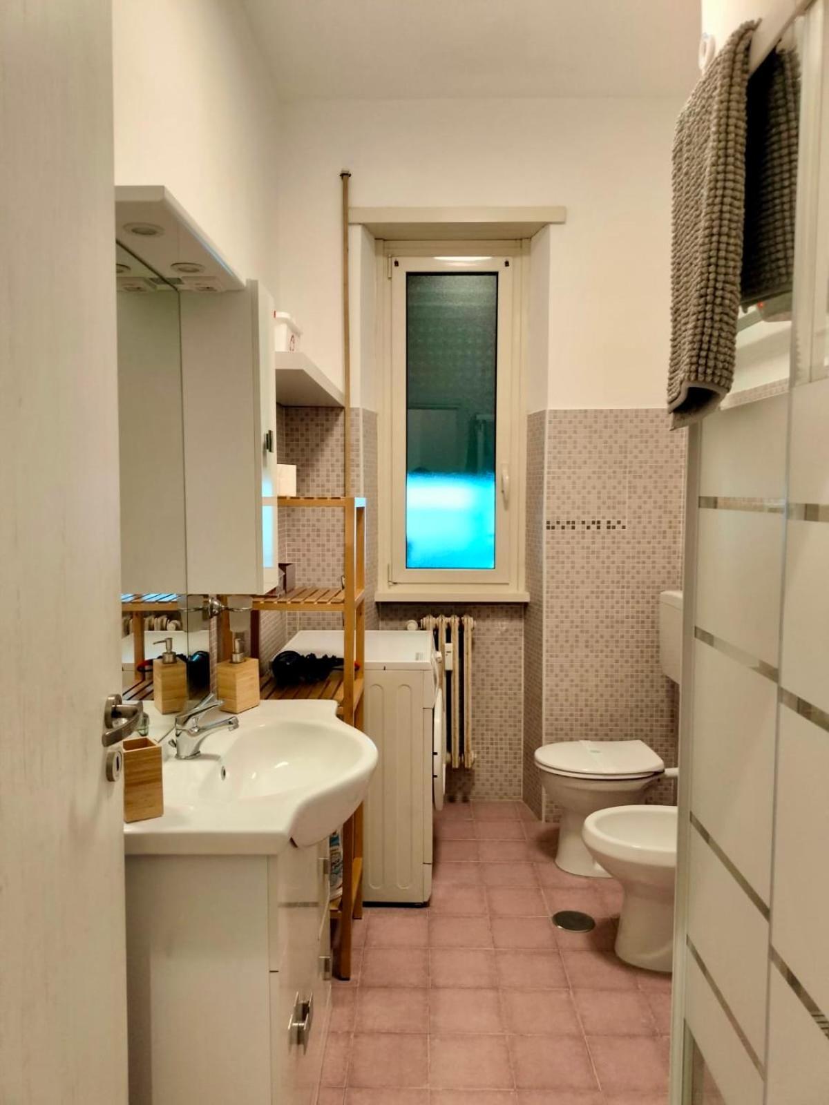 Mama Rooms And Apartment Rome Exterior photo